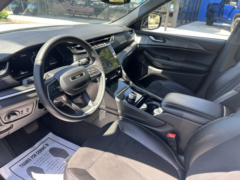 2023 Jeep Grand Cherokee Altitude Jacksonville FL