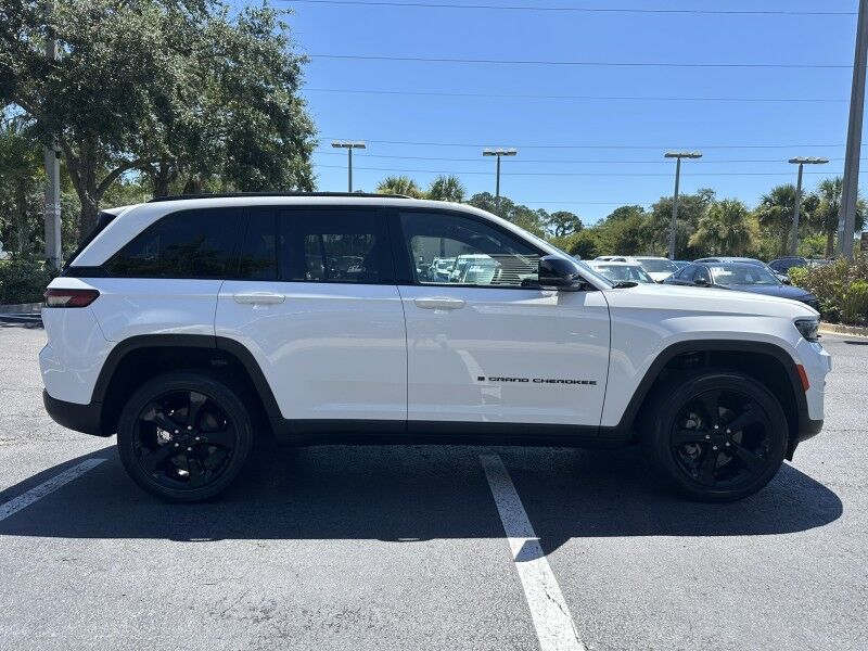 2023 Jeep Grand Cherokee Altitude Jacksonville FL
