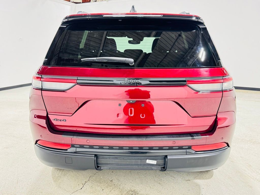 2023 Jeep Grand Cherokee Altitude Jersey City NJ