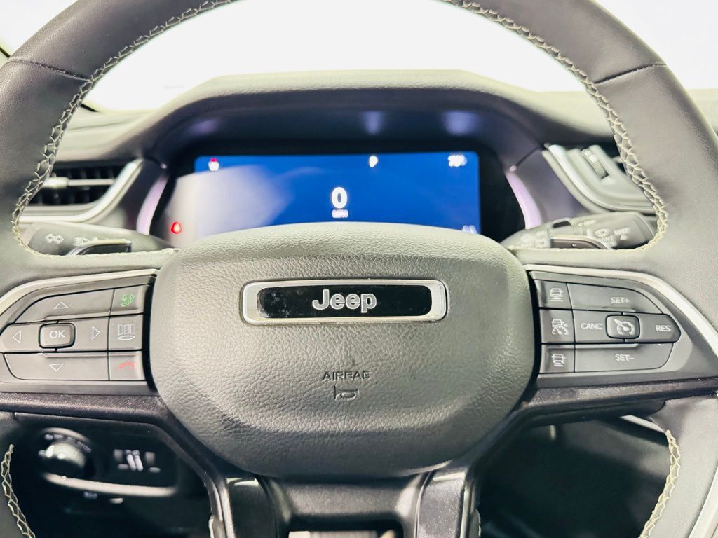 2023 Jeep Grand Cherokee Altitude Jersey City NJ