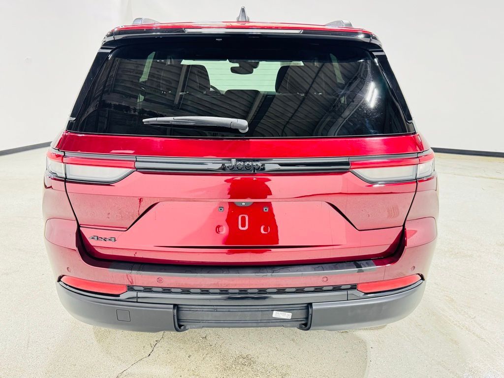 2023 Jeep Grand Cherokee Altitude Jersey City NJ
