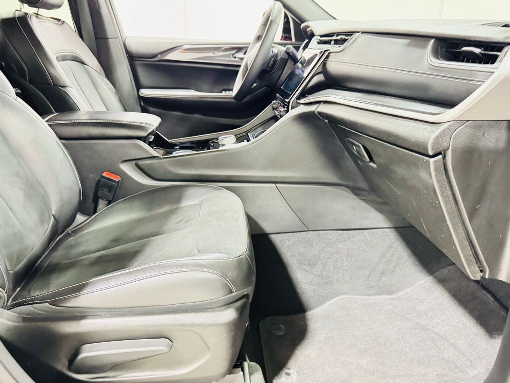 2023 Jeep Grand Cherokee Altitude Jersey City NJ