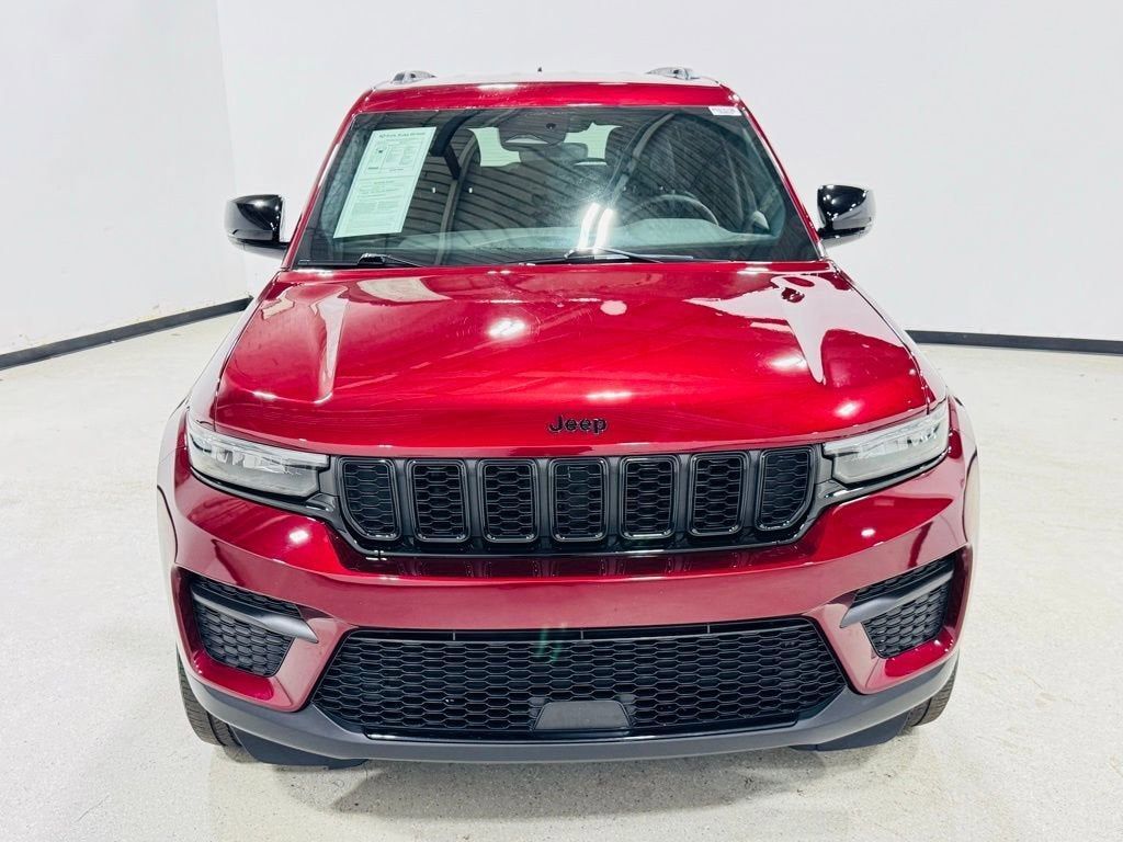 2023 Jeep Grand Cherokee Altitude Jersey City NJ