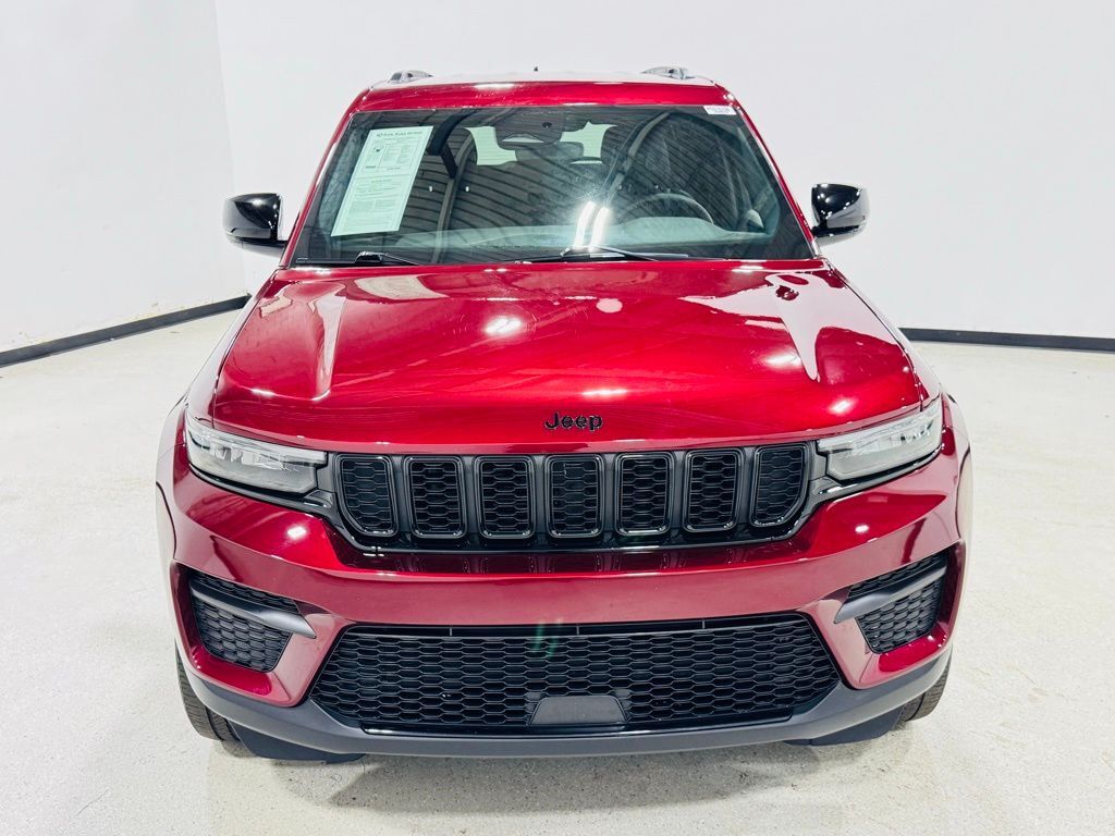 2023 Jeep Grand Cherokee Altitude Jersey City NJ