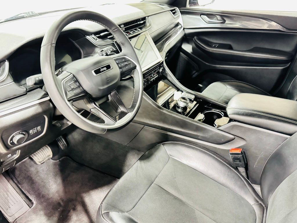 2023 Jeep Grand Cherokee Altitude Jersey City NJ