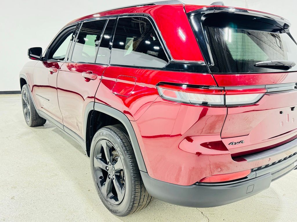 2023 Jeep Grand Cherokee Altitude Jersey City NJ
