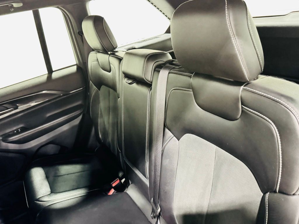 2023 Jeep Grand Cherokee Altitude Jersey City NJ