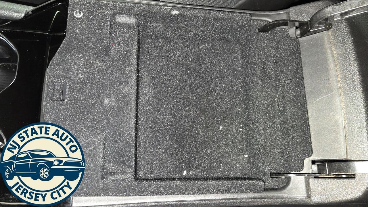 2023 Jeep Grand Cherokee Altitude Jersey City NJ