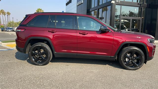 2023 Jeep Grand Cherokee Altitude Corona CA