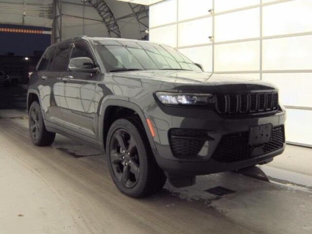 2023 Jeep Grand Cherokee Altitude Marshfield MA