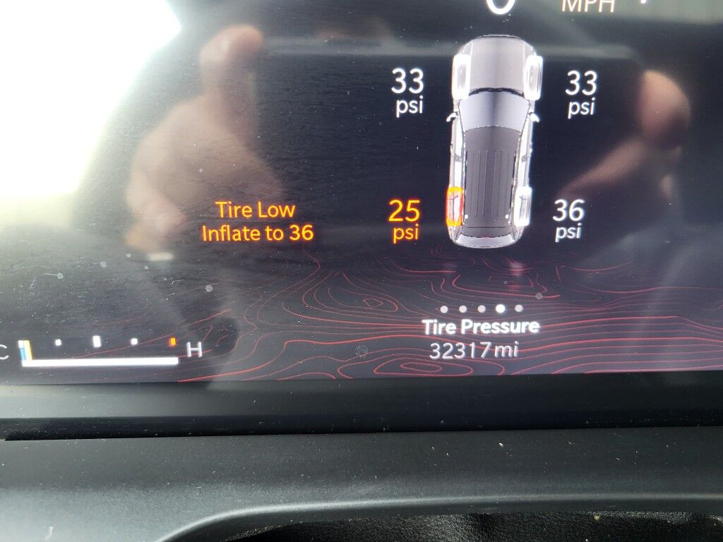 2023 Jeep Grand Cherokee Altitude Owego NY