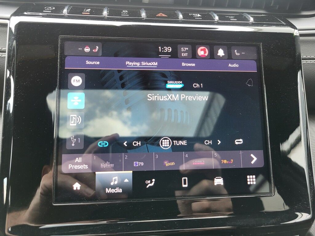 2023 Jeep Grand Cherokee Altitude Owego NY