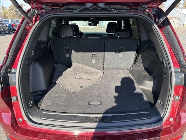 2023 Jeep Grand Cherokee Altitude Pine River MN