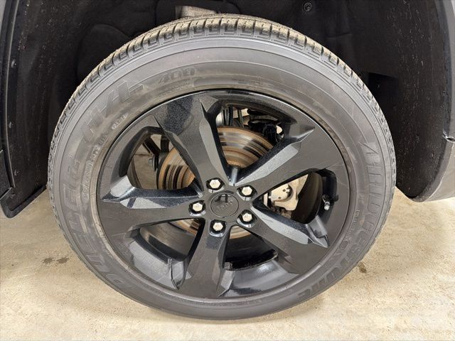 2023 Jeep Grand Cherokee Altitude Pine River MN