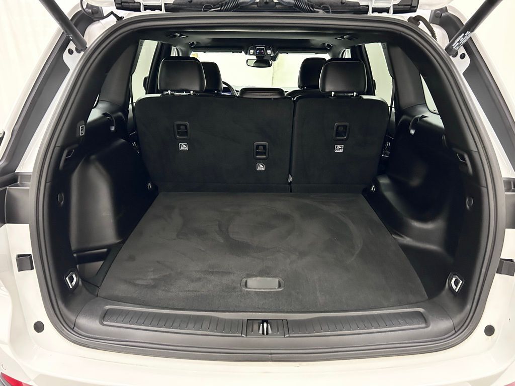 2023 Jeep Grand Cherokee Altitude Portland OR