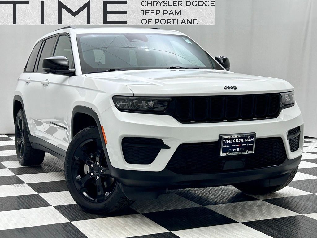 2023 Jeep Grand Cherokee Altitude