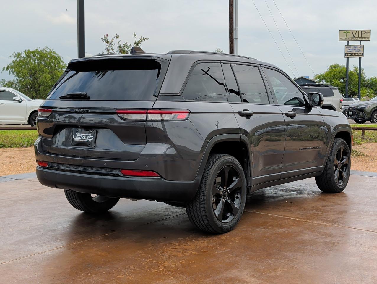 2023 Jeep Grand Cherokee Altitude