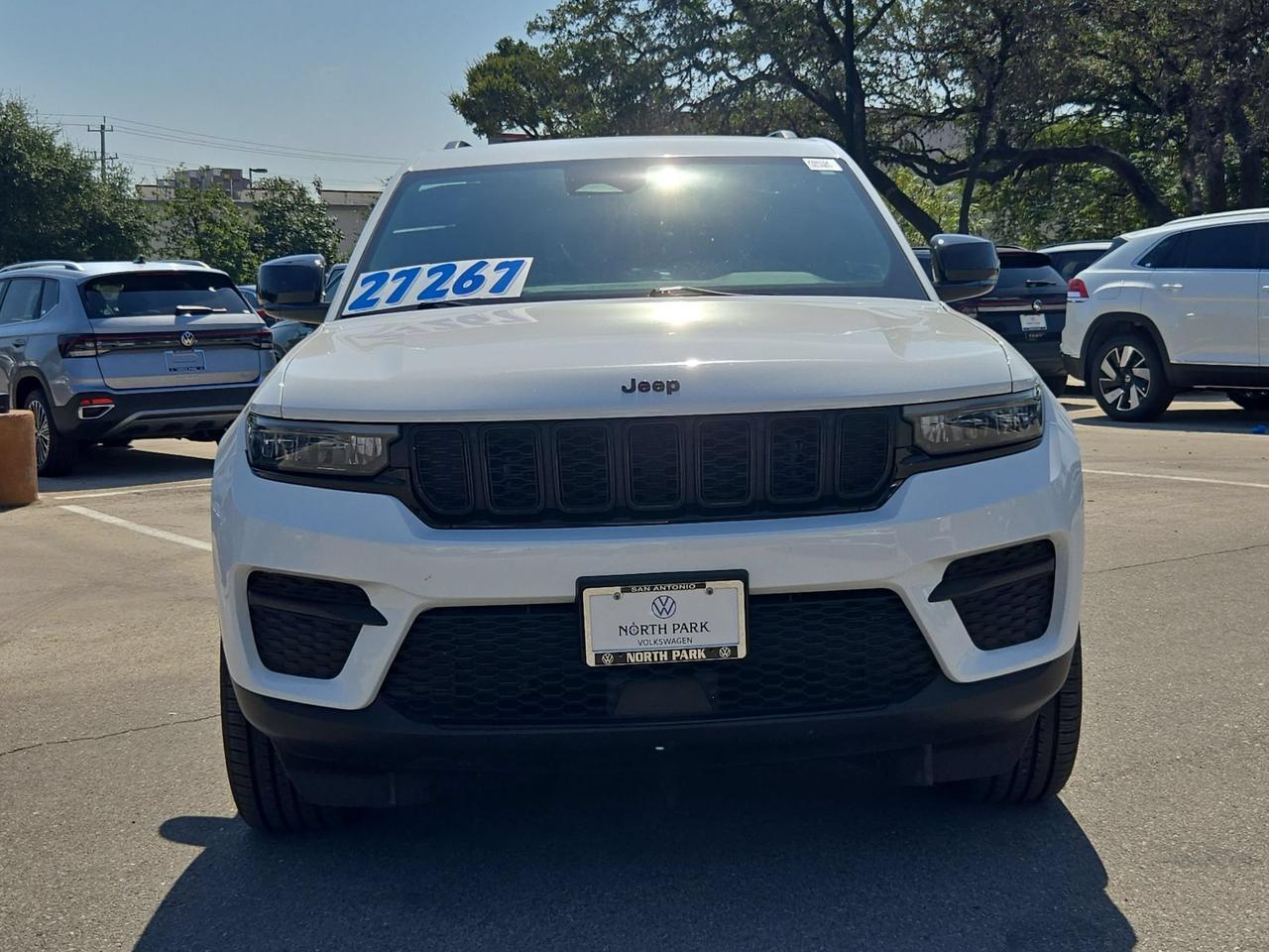 2023 Jeep Grand Cherokee Altitude San Antonio TX