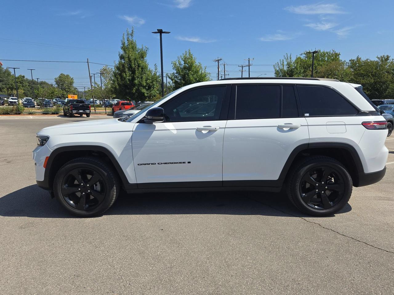 2023 Jeep Grand Cherokee Altitude San Antonio TX