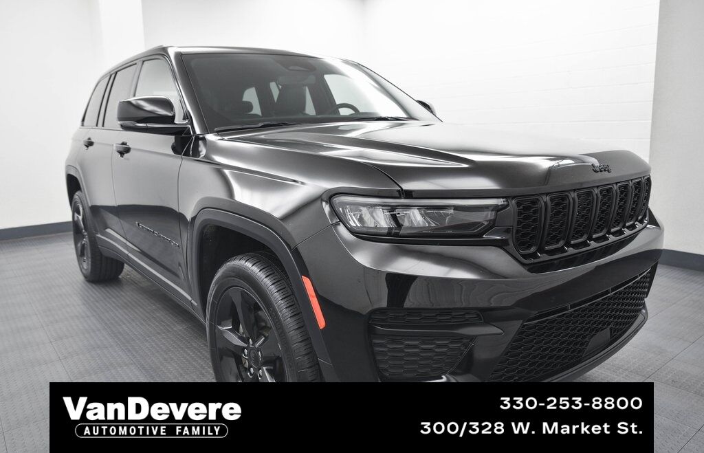 2023 Jeep Grand Cherokee Altitude X Akron OH