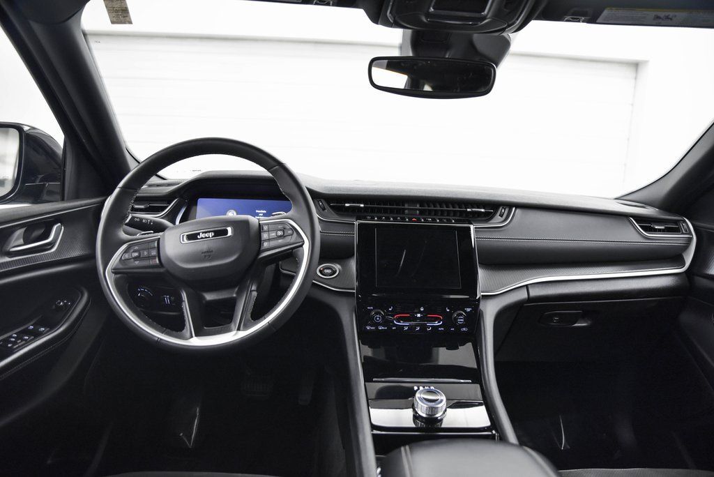 2023 Jeep Grand Cherokee Altitude X Akron OH