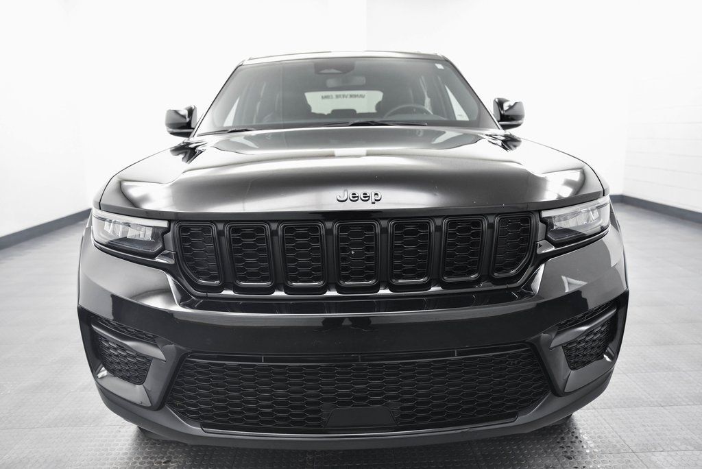 2023 Jeep Grand Cherokee Altitude X Akron OH