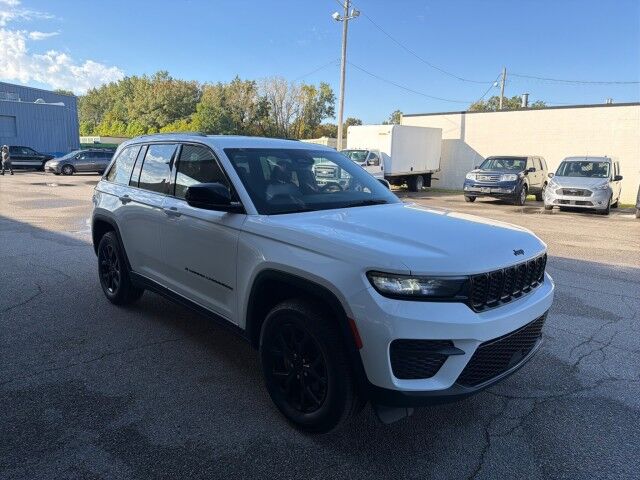 2023 Jeep Grand Cherokee Altitude X Cleveland OH