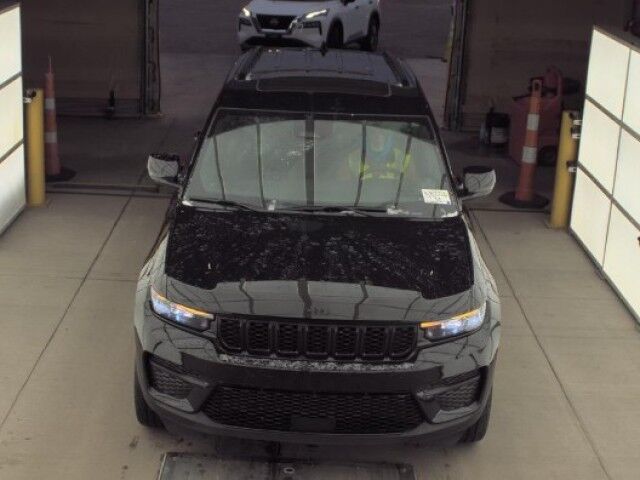 2023 Jeep Grand Cherokee Altitude X