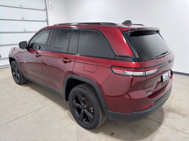 2023 Jeep Grand Cherokee Altitude X Pine River MN