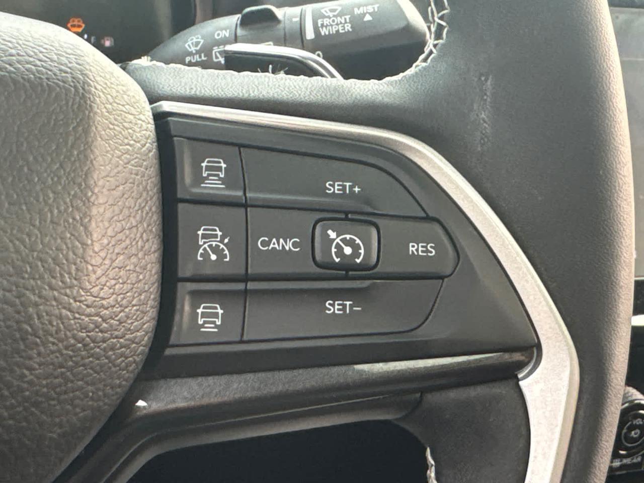 2023 Jeep Grand Cherokee Altitude Dartmouth MA