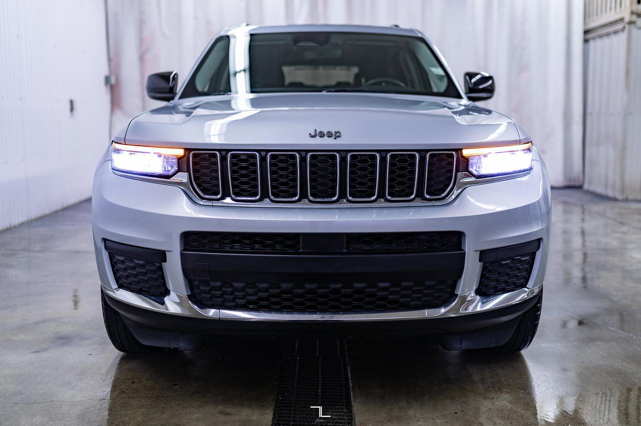 2023 Jeep Grand Cherokee L 4x4 Laredo PSeat BCam 3rd Row Red Deer AB