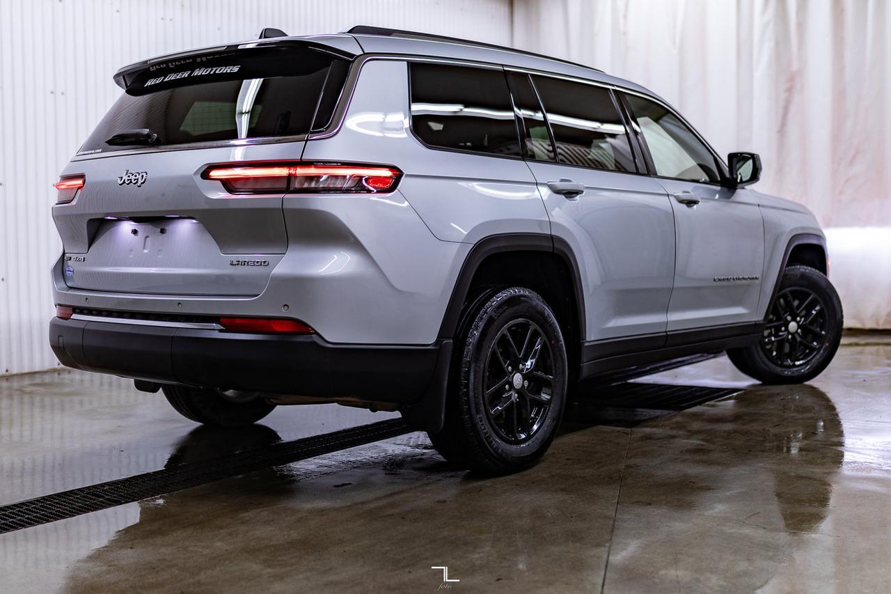 2023 Jeep Grand Cherokee L 4x4 Laredo PSeat BCam 3rd Row Red Deer AB