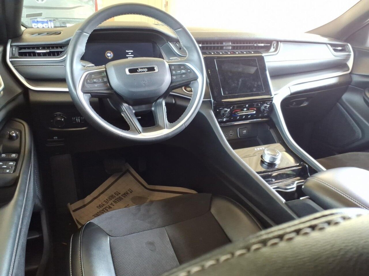 2023 Jeep Grand Cherokee L Altitude