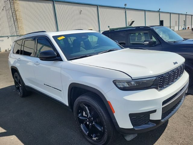 2023 Jeep Grand Cherokee L Altitude 4x4