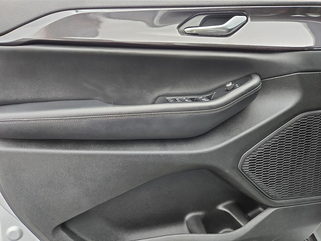 2023 Jeep Grand Cherokee L Altitude 4x4 Vineland NJ