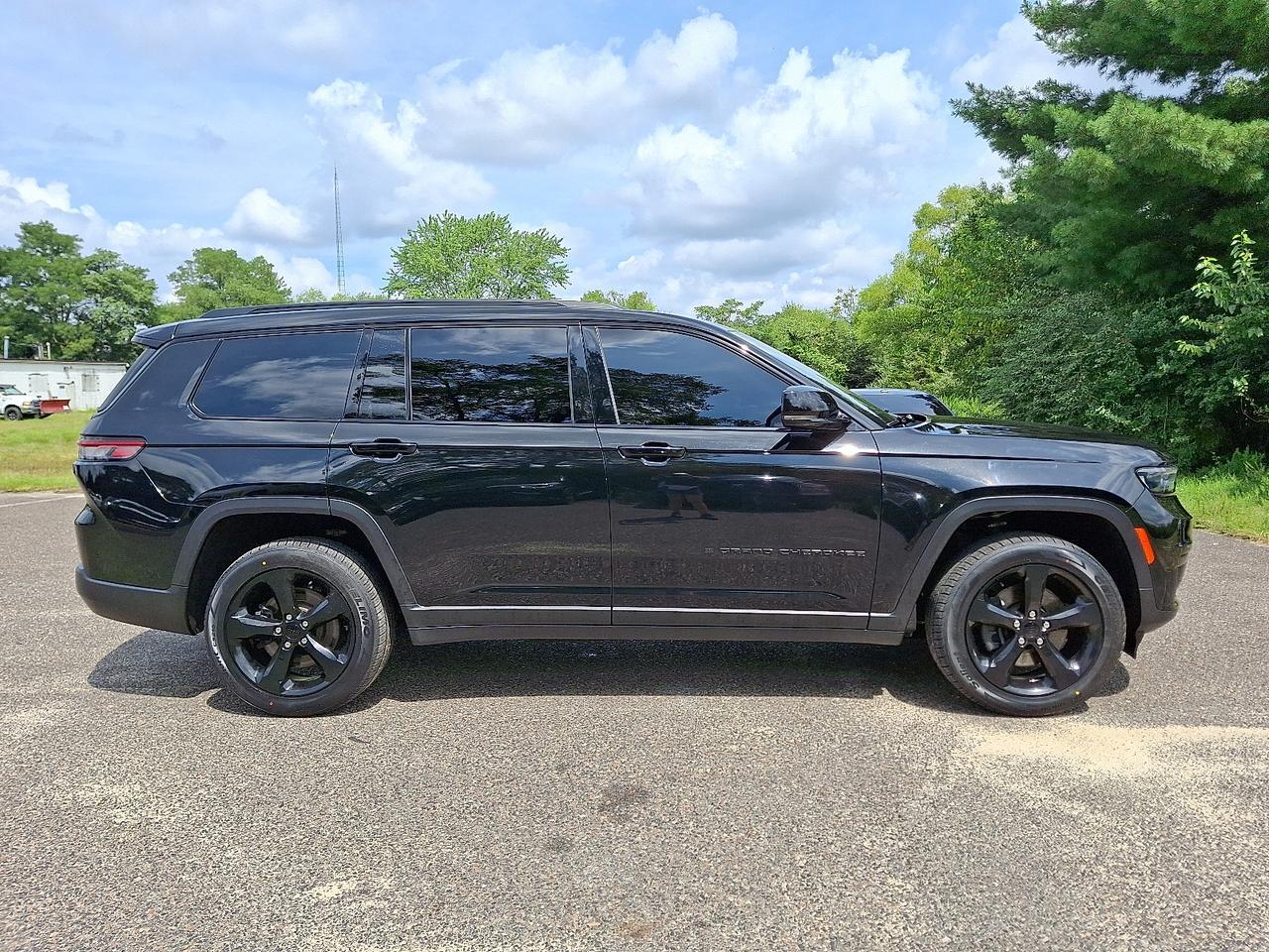 2023 Jeep Grand Cherokee L Altitude 4x4 Vineland NJ