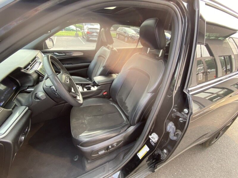 2023 Jeep Grand Cherokee L Altitude Bristol  PA
