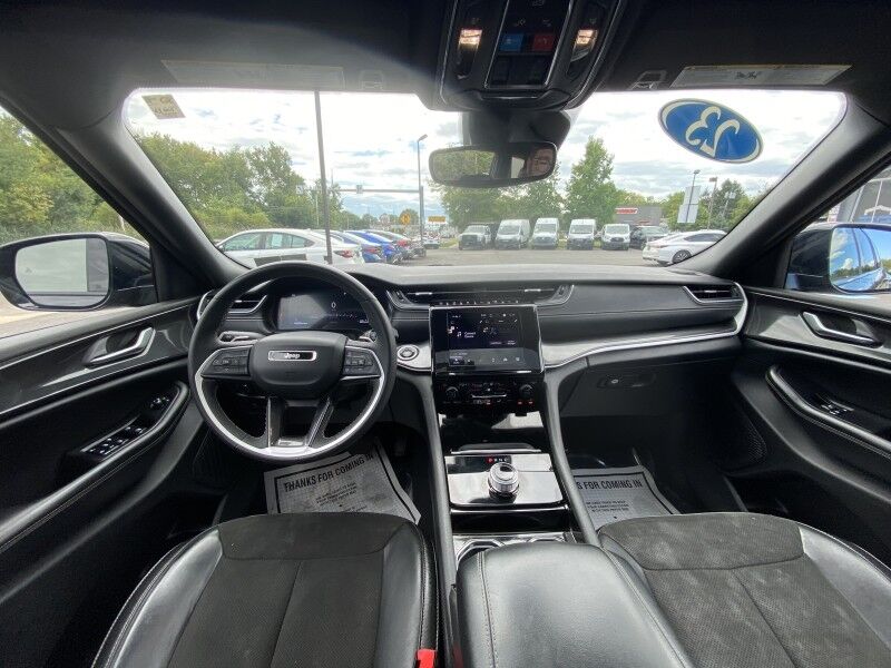 2023 Jeep Grand Cherokee L Altitude Bristol  PA