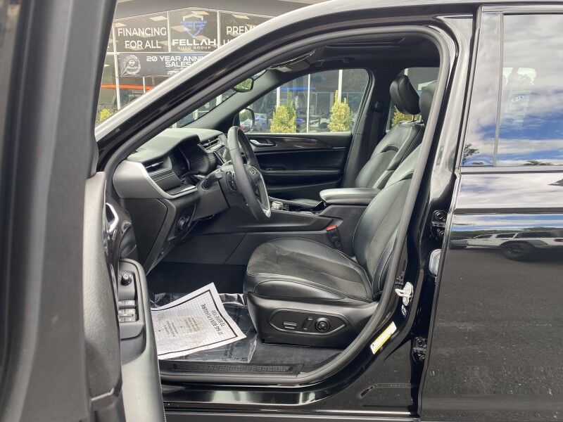 2023 Jeep Grand Cherokee L Altitude Bristol  PA