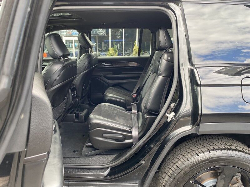 2023 Jeep Grand Cherokee L Altitude Bristol  PA