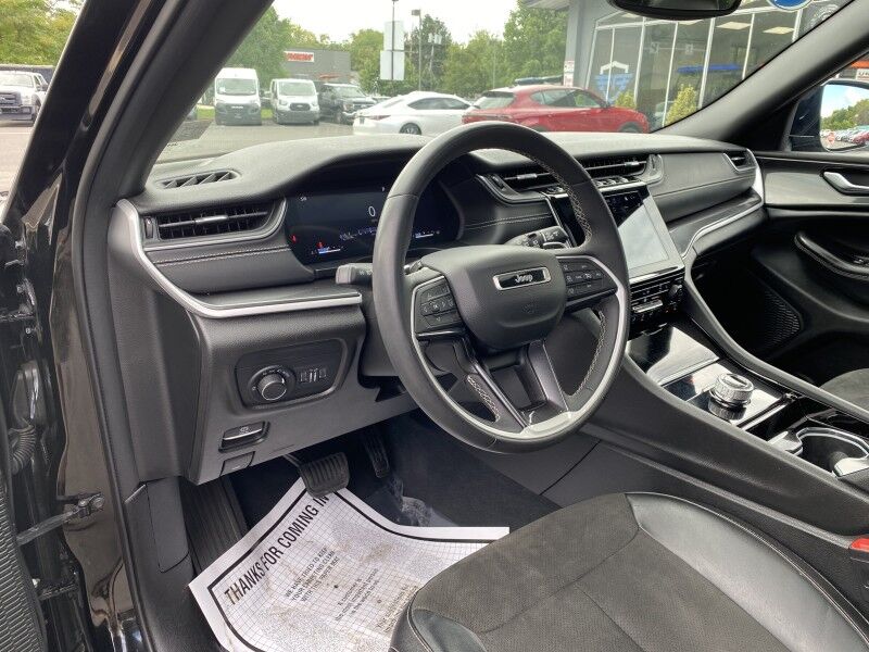 2023 Jeep Grand Cherokee L Altitude Bristol  PA