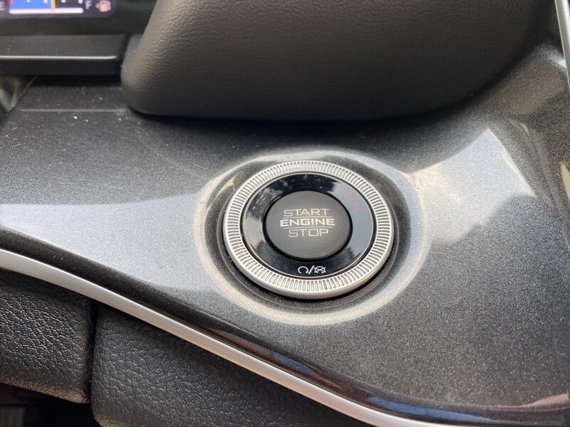 2023 Jeep Grand Cherokee L Altitude Bristol  PA