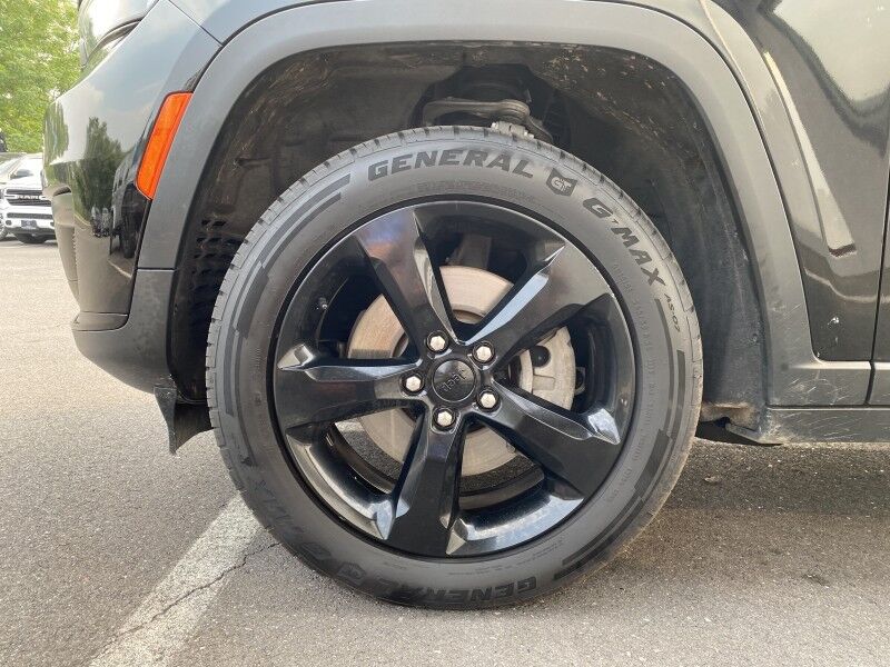 2023 Jeep Grand Cherokee L Altitude Bristol  PA