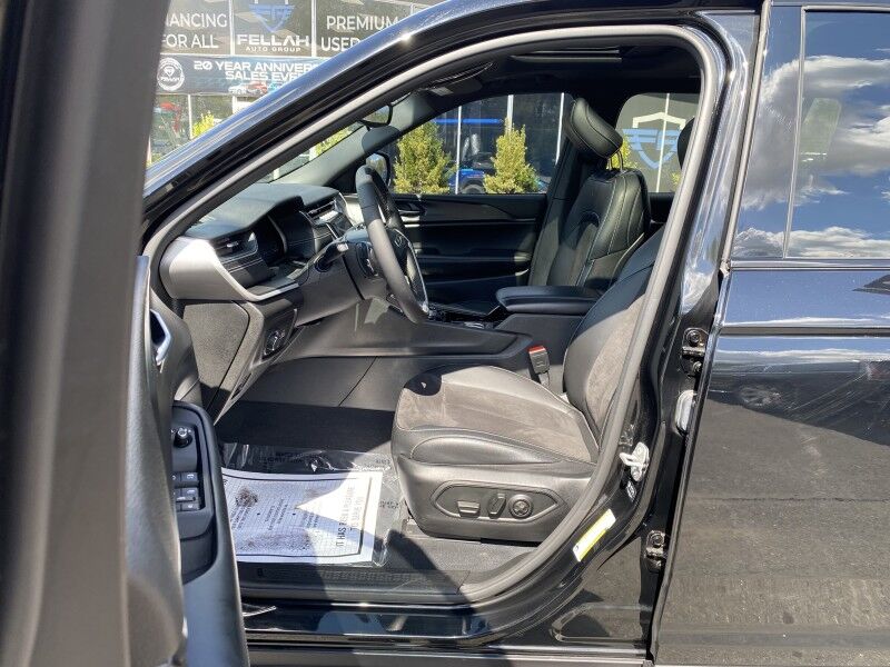 2023 Jeep Grand Cherokee L Altitude Springfield PA