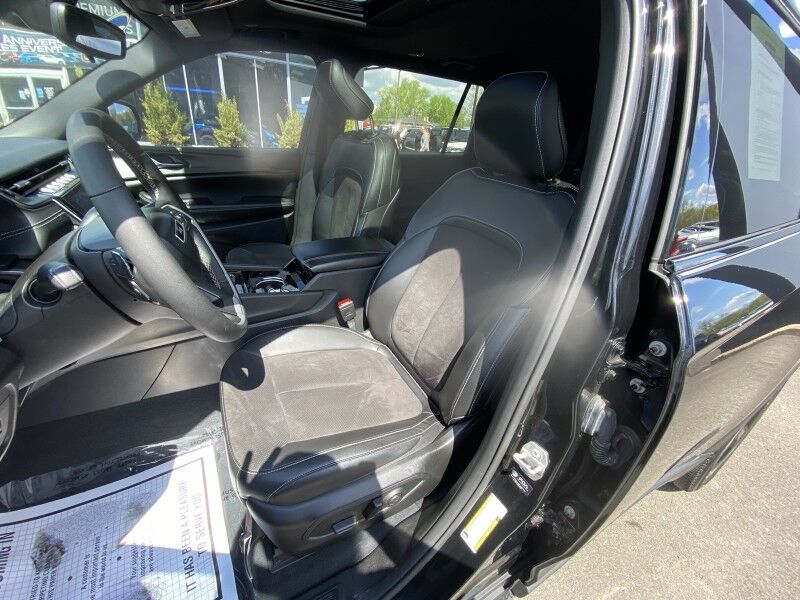 2023 Jeep Grand Cherokee L Altitude Springfield PA