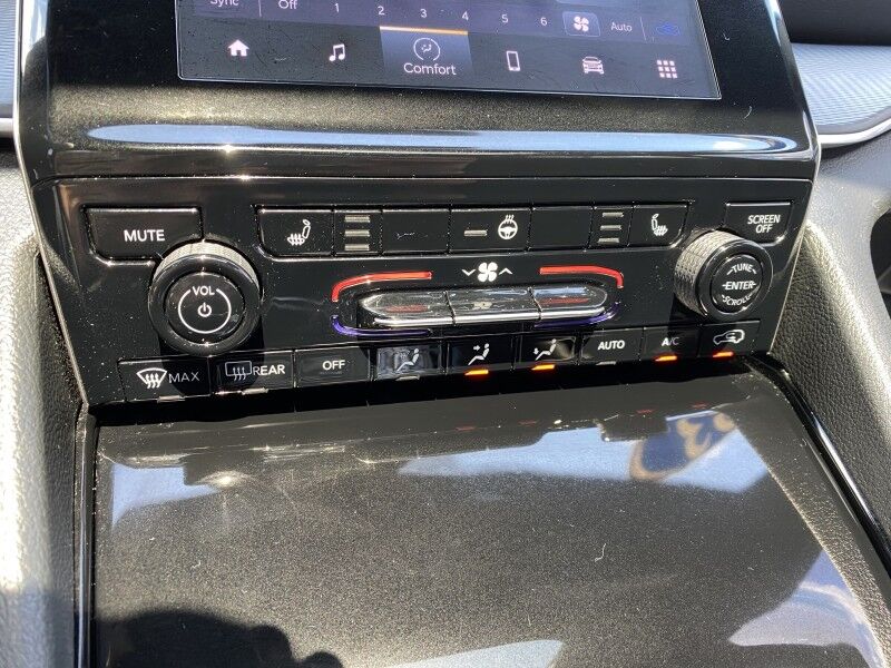 2023 Jeep Grand Cherokee L Altitude Springfield PA