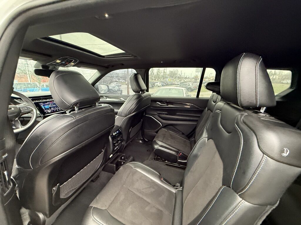 2023 Jeep Grand Cherokee L Altitude Crestwood KY