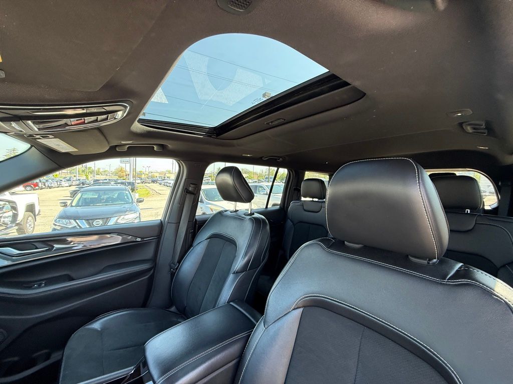 2023 Jeep Grand Cherokee L Altitude Crestwood KY