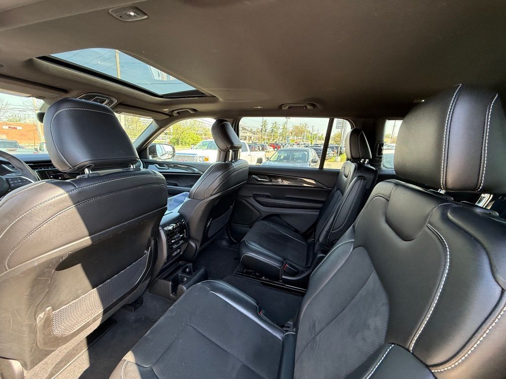 2023 Jeep Grand Cherokee L Altitude Crestwood KY