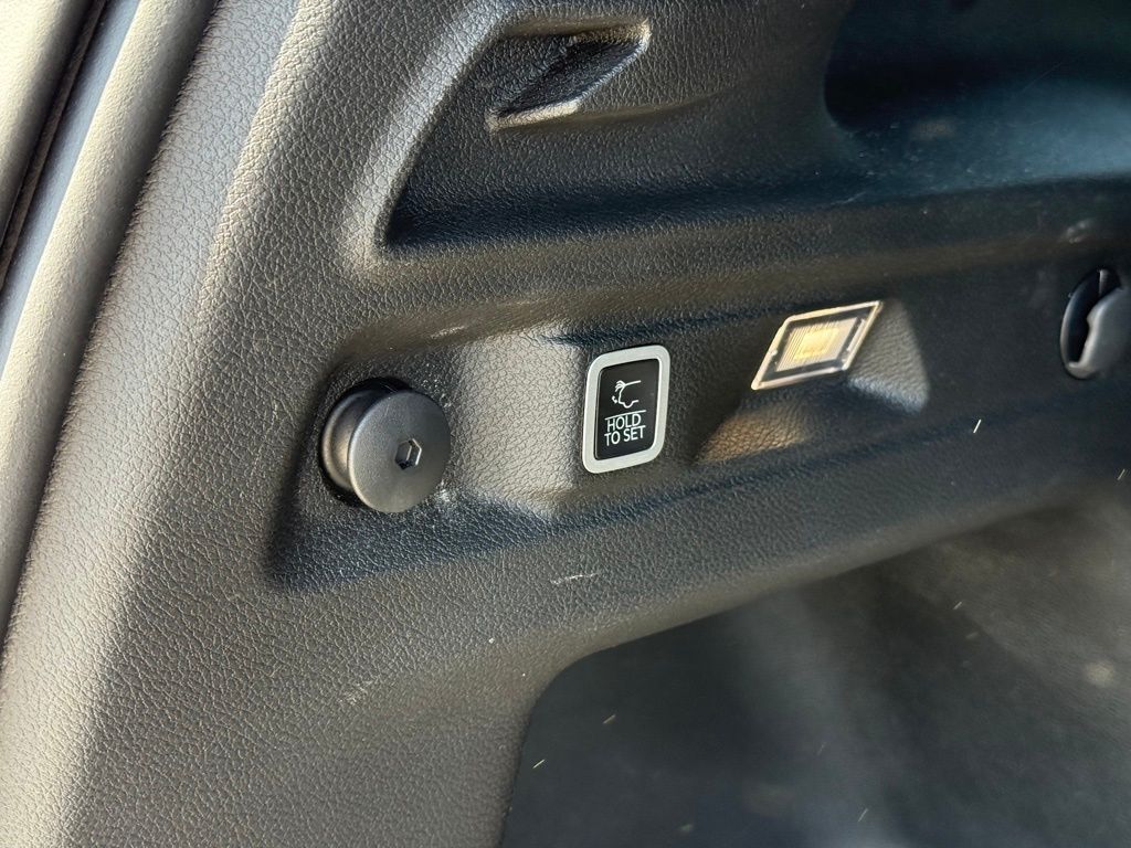 2023 Jeep Grand Cherokee L Altitude Crestwood KY